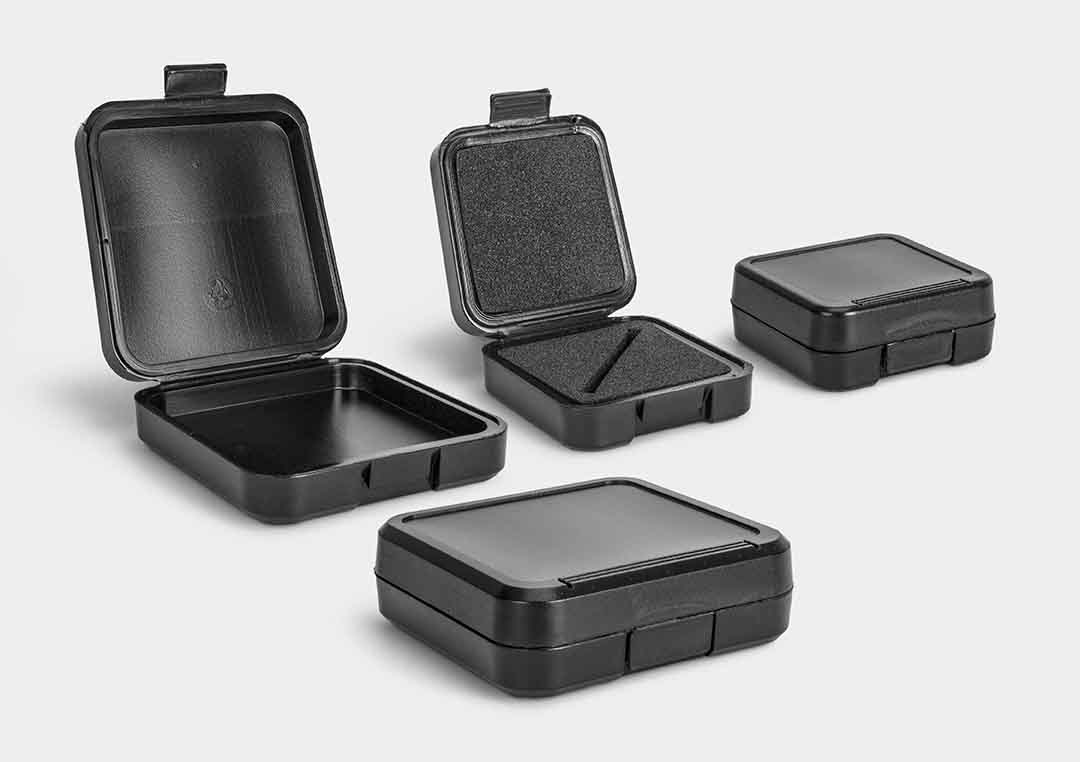 Packaging box UniCase UniCase: a protective packaging box of double skin construction.